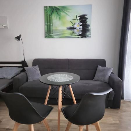 Apartment Klimka With Balcony, Free Wifi And Free Parking Bratislava Eksteriør bilde